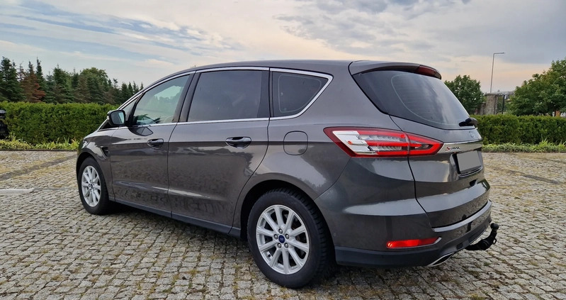Ford S-Max cena 58800 przebieg: 219559, rok produkcji 2017 z Bydgoszcz małe 704